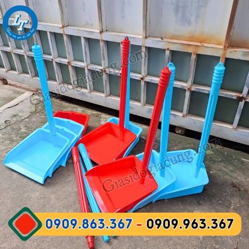 ky hốt rác cán dài tiện lợi giá sỉ rẻ cho đại lý toàn quốc