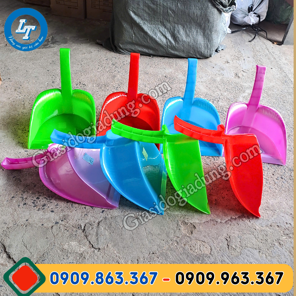 ky hốt rác chiếc lá cán ngắn giá sỉ rẻ tận xưởng