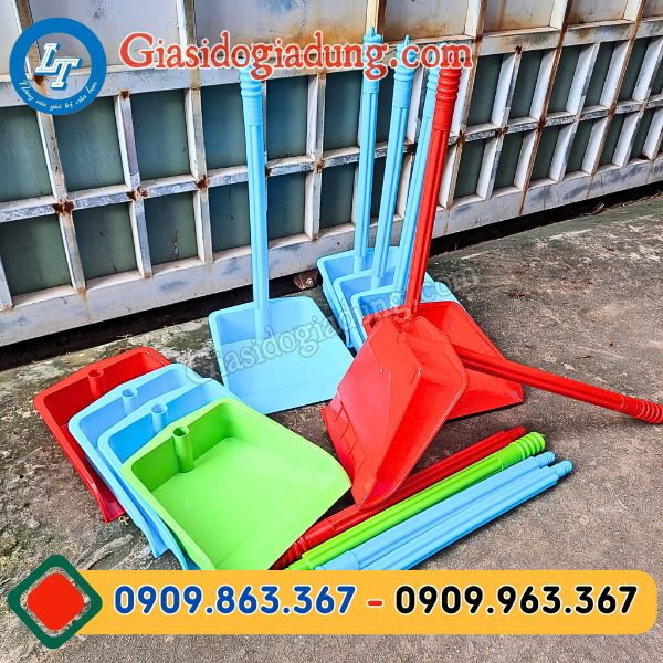 ky hốt rác nhựa cán dài đủ mẫu đủ size giá rẻ uy tín