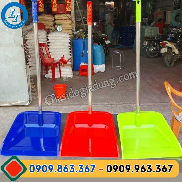 ky hốt rác nhựa cán inox chắc chắn giá sỉ rẻ đủ màu