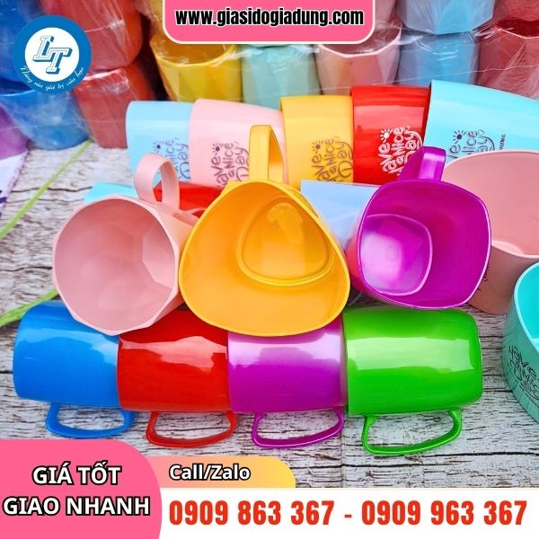 ly nhựa có quai giá rẻ đủ mẫu mã đẹp cho đại lý tphcm