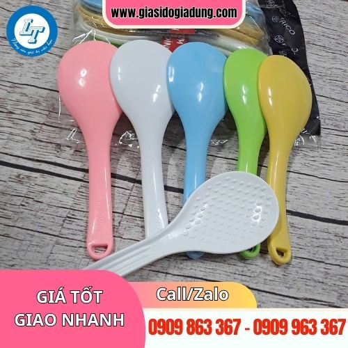 mua sỉ giá rẻ vá múc cơm nhựa chống dính tại tphcm