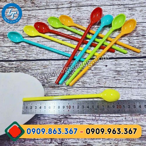 muỗng nhựa cứng uống cafe sinh tố giá sỉ đủ màu