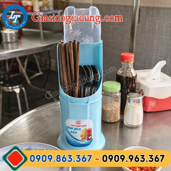 ống đũa nhựa có nắp giá sỉ cho quán ăn