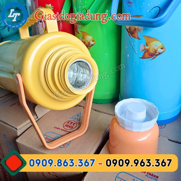 phích nước nóng đủ màu nhiều dung tích giá sỉ tốt cho đại lý