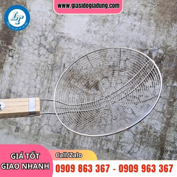 sản xuất và bỏ sỉ giá rẻ vợt inox cán gỗ đủ loại cho cửa hàng