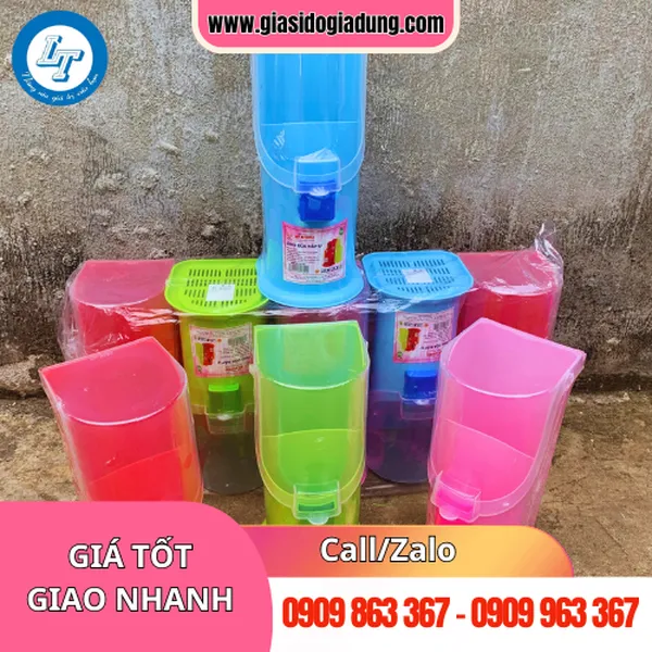 ỐNG NHỰA ĐỰNG ĐŨA MUỖNG