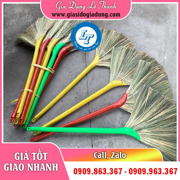 CHỔI CÁN NHỰA