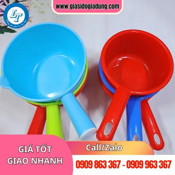 GÁO NHỰA MÚC NƯỚC