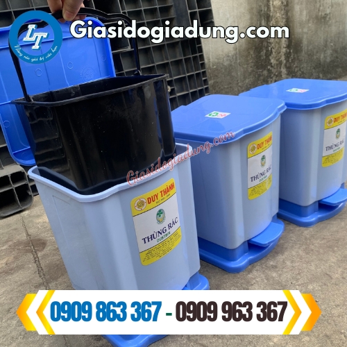thùng rác nhựa giá đình loại nhỏ giá sỉ rẻ cho đại lý