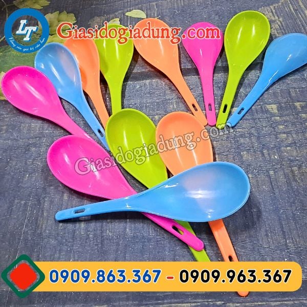 vá cơm chống dính đủ màu giá sỉ cực rẻ