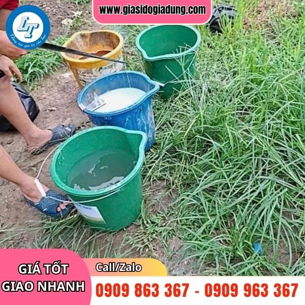 xô nhựa miệng phễu pha thuốc giá rẻ tiện dụng