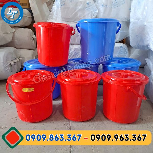 xô nhựa thùng nhựa có nắp và quai xách giá sỉ nhiều dung tích