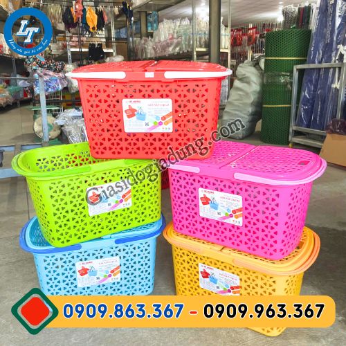 xưởng sản xuất và bỏ sỉ giỏ nhựa có nắp 2 quai xách tiện lợi