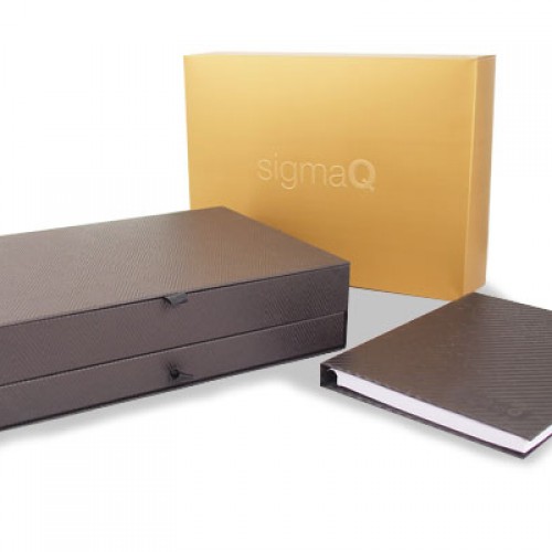 In hộp cứng cao cấp xây dựng thương hiệu riêng với thiết kế tinh tế In hộp cứng cao cấp xây dựng thương hiệu riêng với thiết kế tinh tế