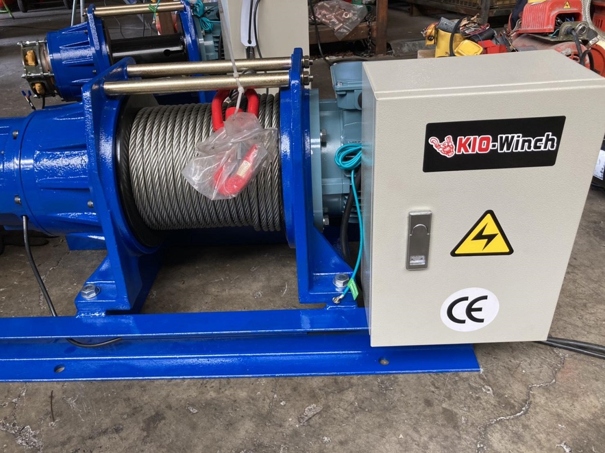 Máy tời điện 2 tấn KIO Winch GG2060 Máy tời điện 2 tấn KIO Winch GG2060