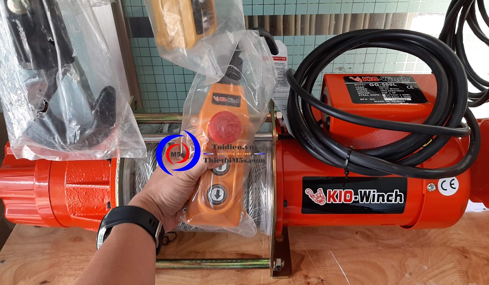 Tời điện Đài Loan KIO Winch - thay thế tời điện cũ Tời điện Đài Loan KIO Winch - thay thế tời điện cũ