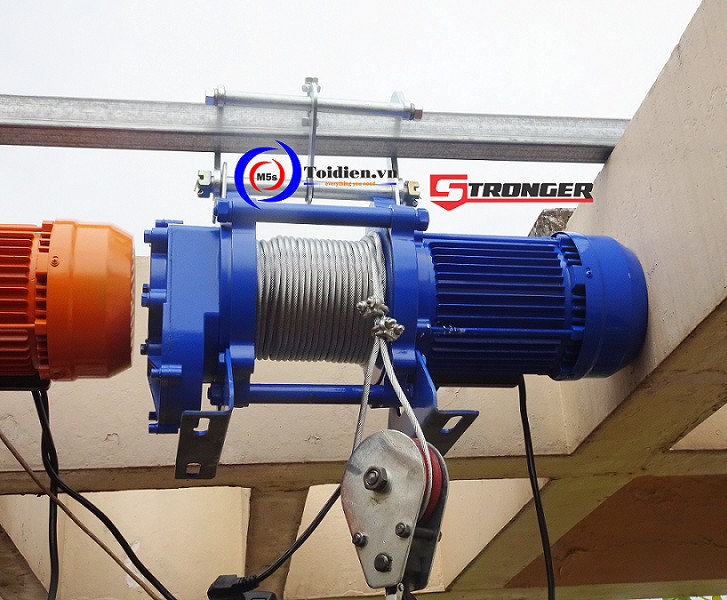 Tời điện Trung Quốc Stronger Tời điện Trung Quốc Stronger