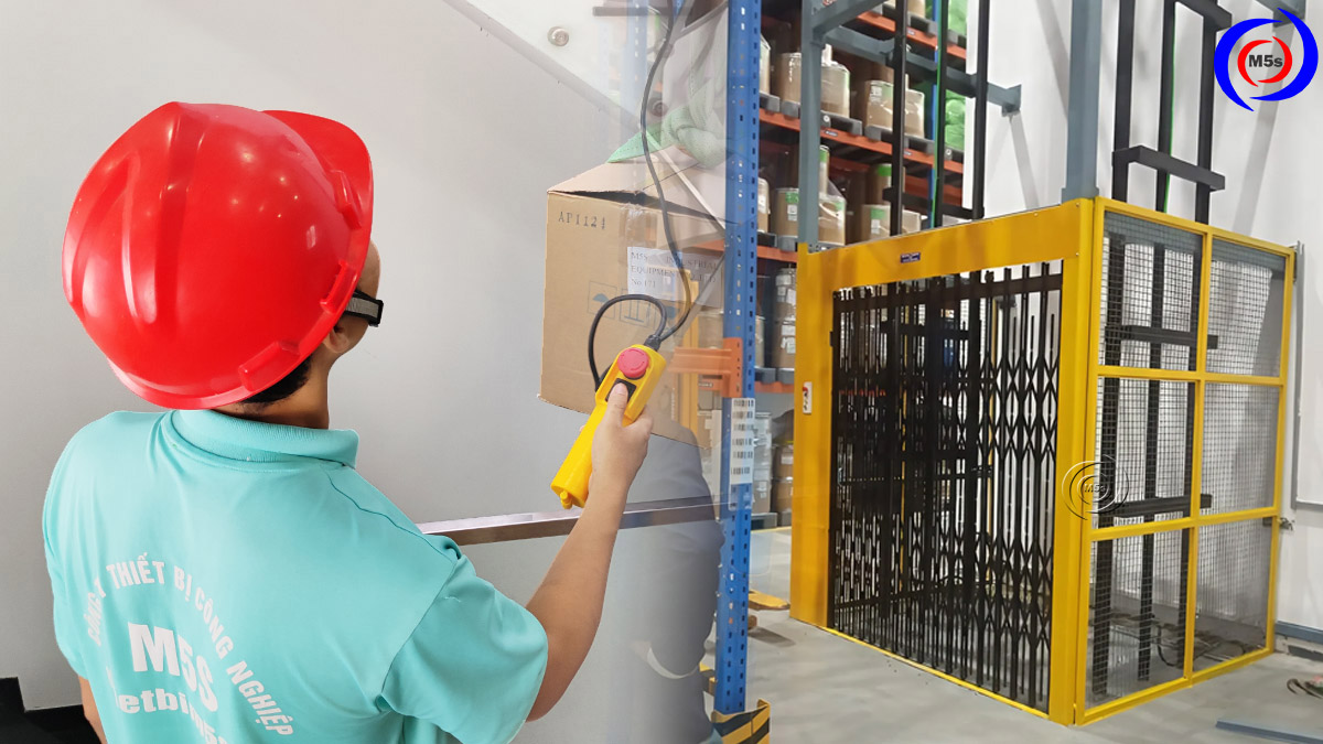 Lắp đặt thang nâng hàng tại TPHCM Lắp đặt thang nâng hàng tại TPHCM