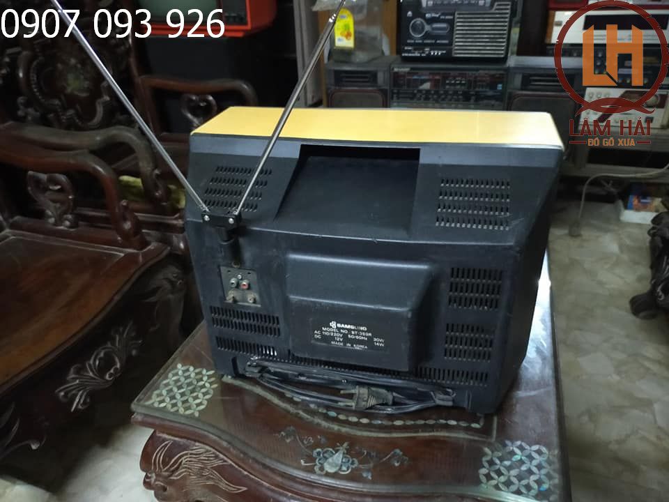 Tivi samsung đen trắng  Tivi samsung đen trắng