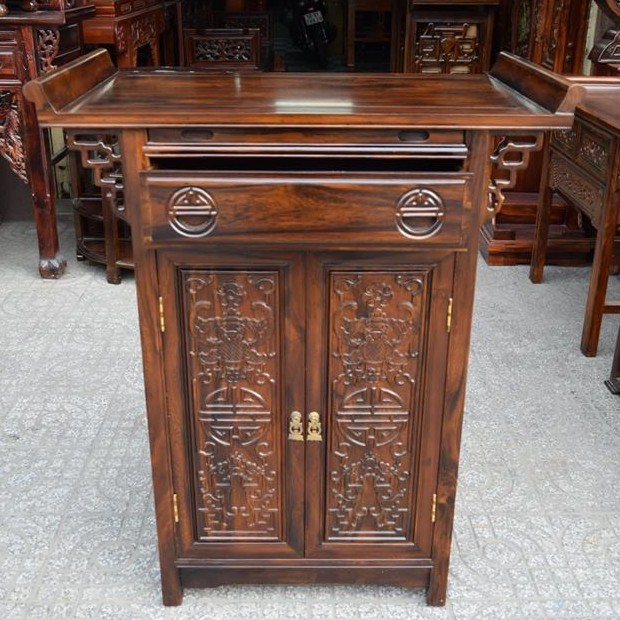 Có nên mua bàn thờ cũ không? Có nên mua bàn thờ cũ không?