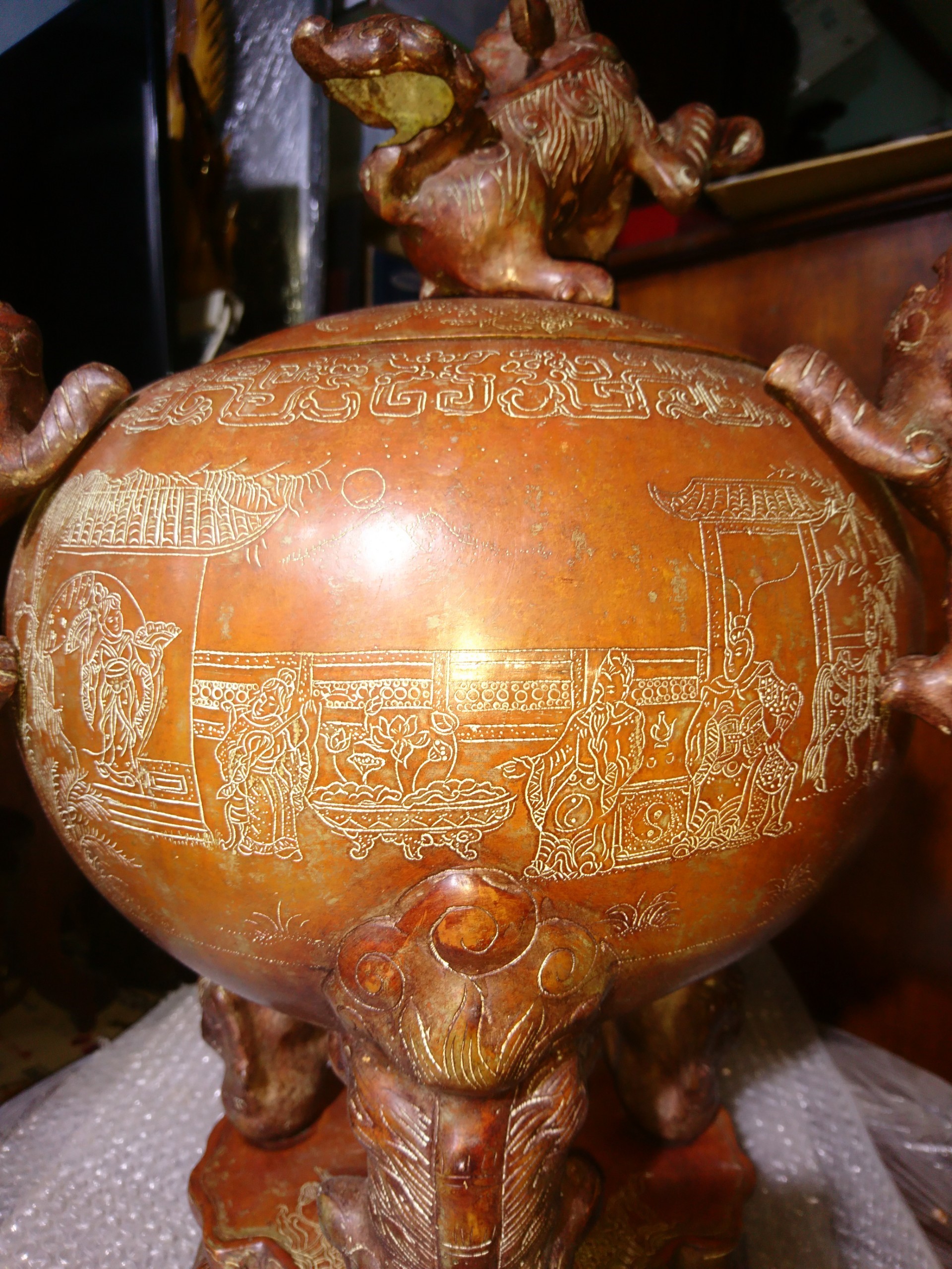 đỉnh thất lân vờn cầu đỉnh thất lân vờn cầu