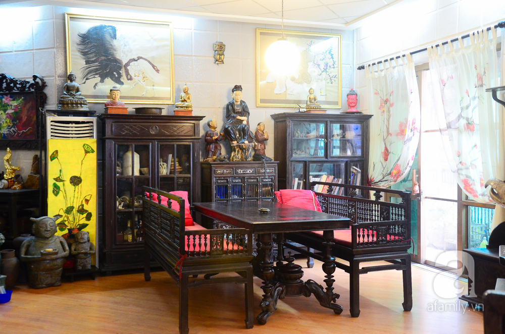 Mách cách khắc phục khuyết điểm của salon nệm khi thay bằng bạn ghế gỗ phòng khách giá bình dân Mách cách khắc phục khuyết điểm của salon nệm khi thay bằng bạn ghế gỗ phòng khách giá bình dân