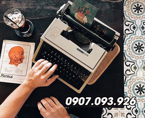 máy đánh chữ cổ máy đánh chữ cổ