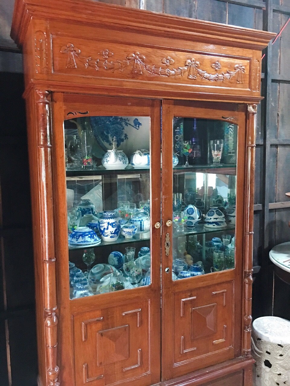 tủ ly xưa tủ ly xưa