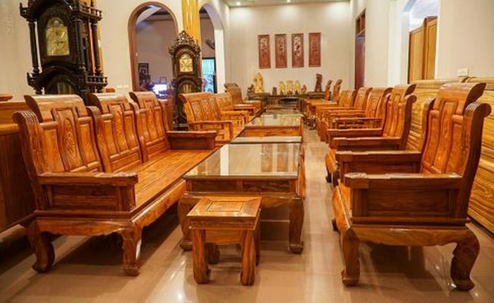 Xưởng sản xuất với đa dạng sản phẩm