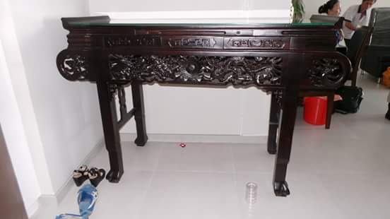 Có nên mua tủ thờ cũ không? Có nên mua tủ thờ cũ không?