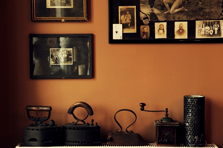 bàn ủi con gà bàn ủi con gà