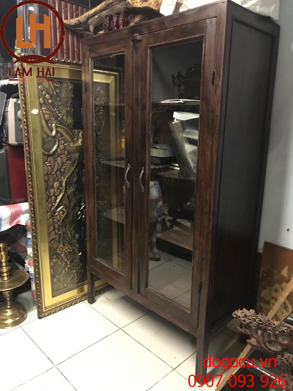 Tủ trưng bày gỗ Dầu xưa Tủ trưng bày gỗ Dầu xưa