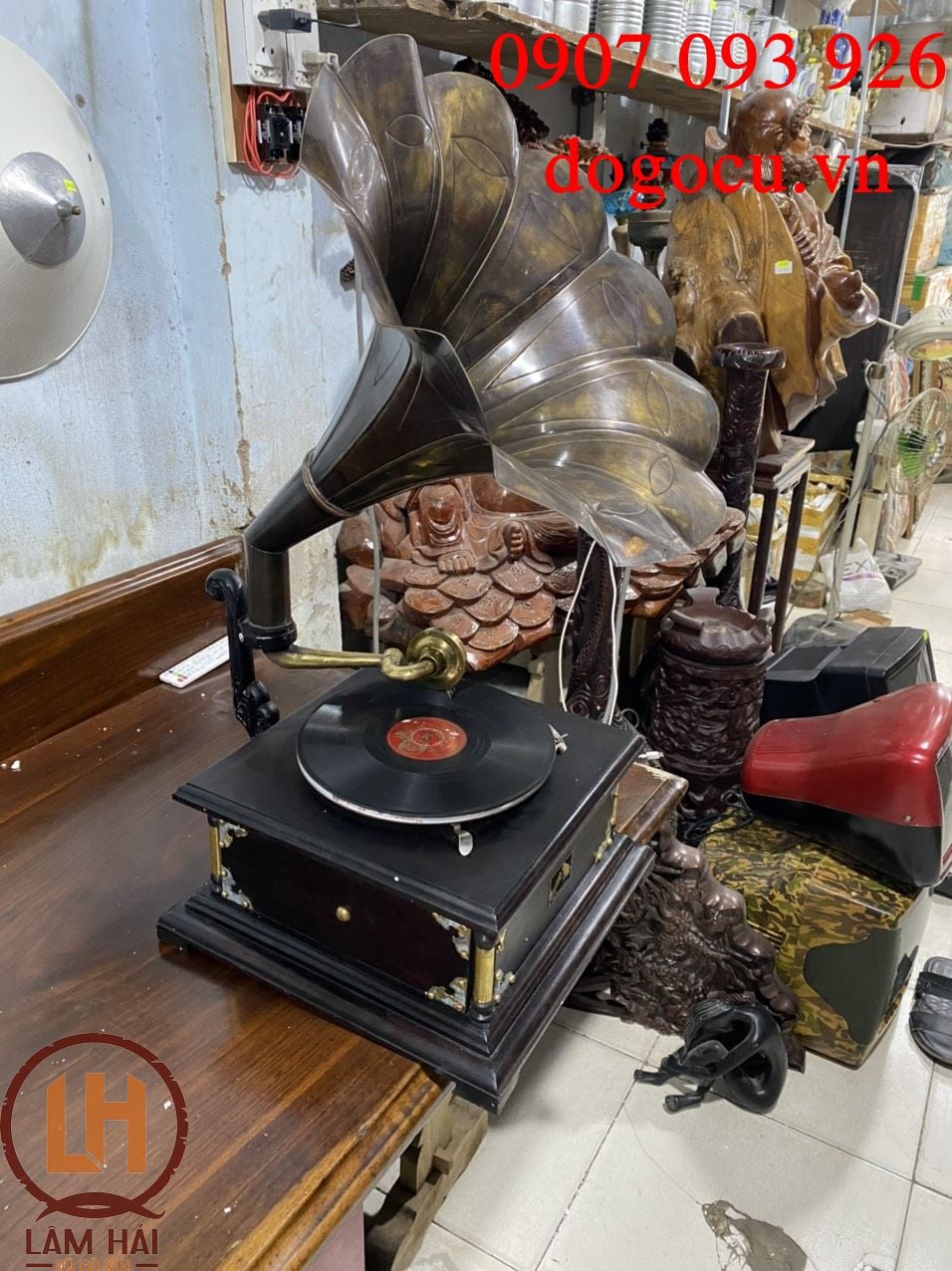 Địa chỉ bán máy nghe nhạc đĩa than cổ giá tốt