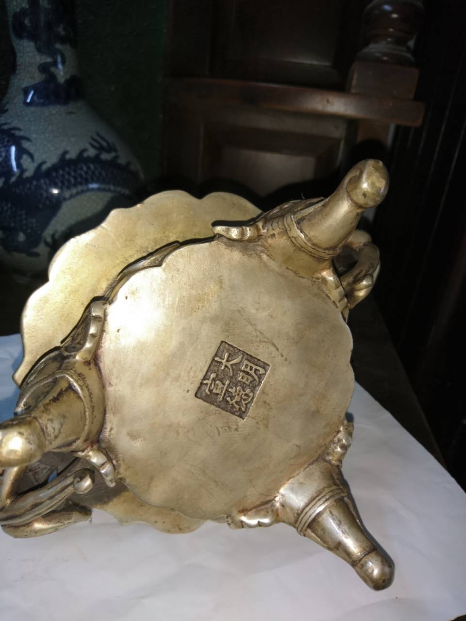 lư đốt trầm bằng đồng lư đốt trầm bằng đồng