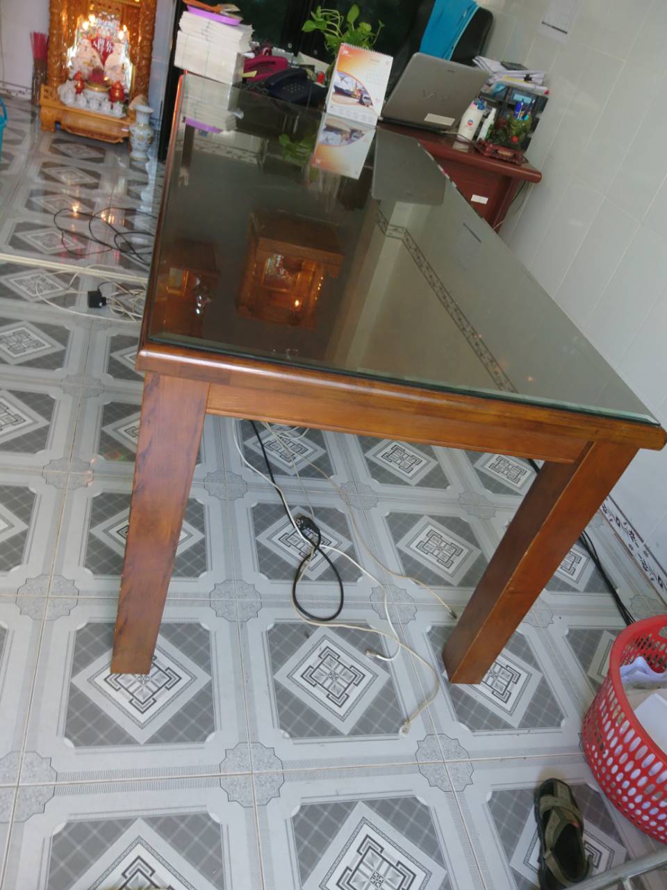 thanh lý bàn gỗ thanh lý bàn gỗ