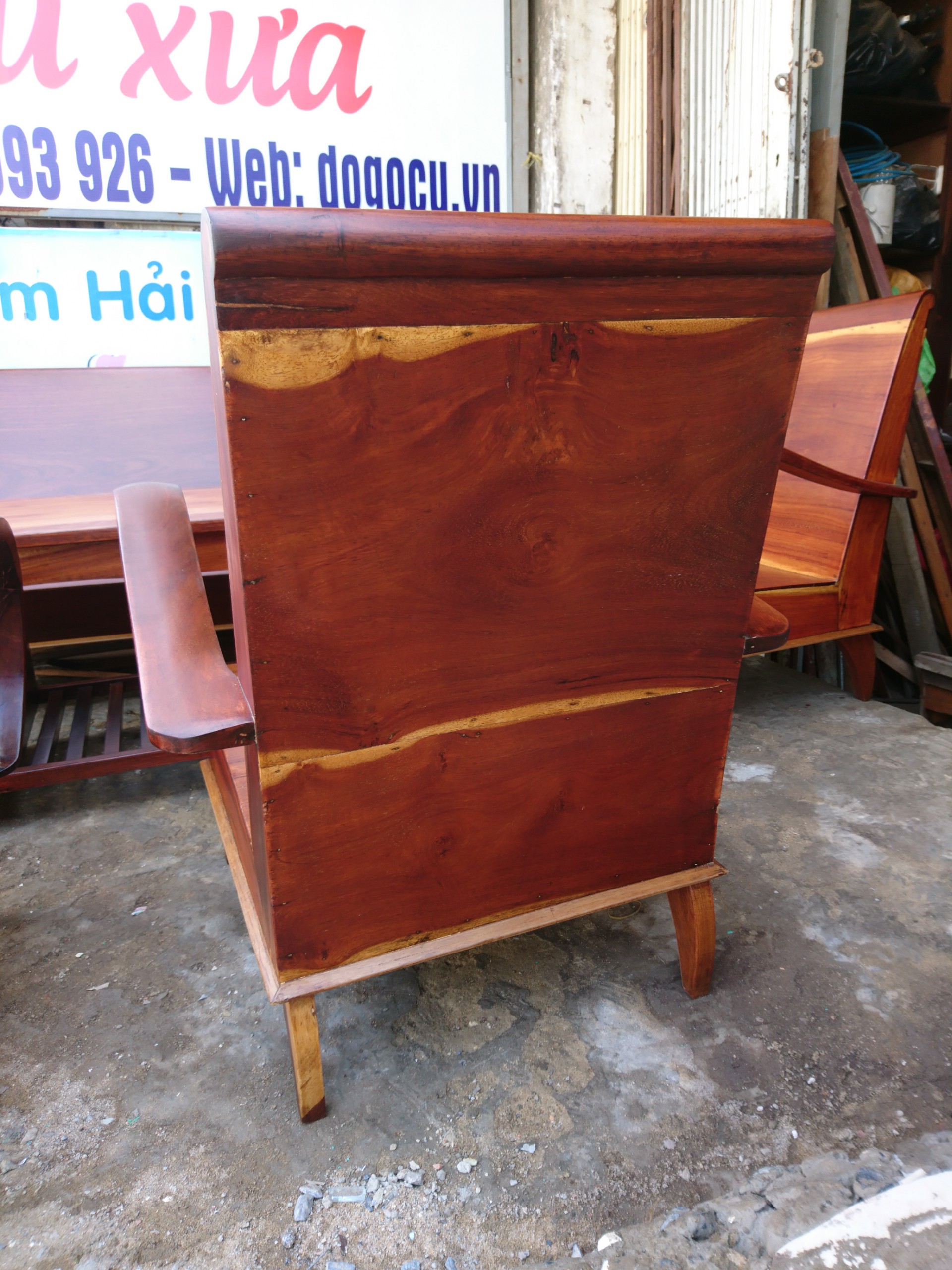 salon thùng salon thùng