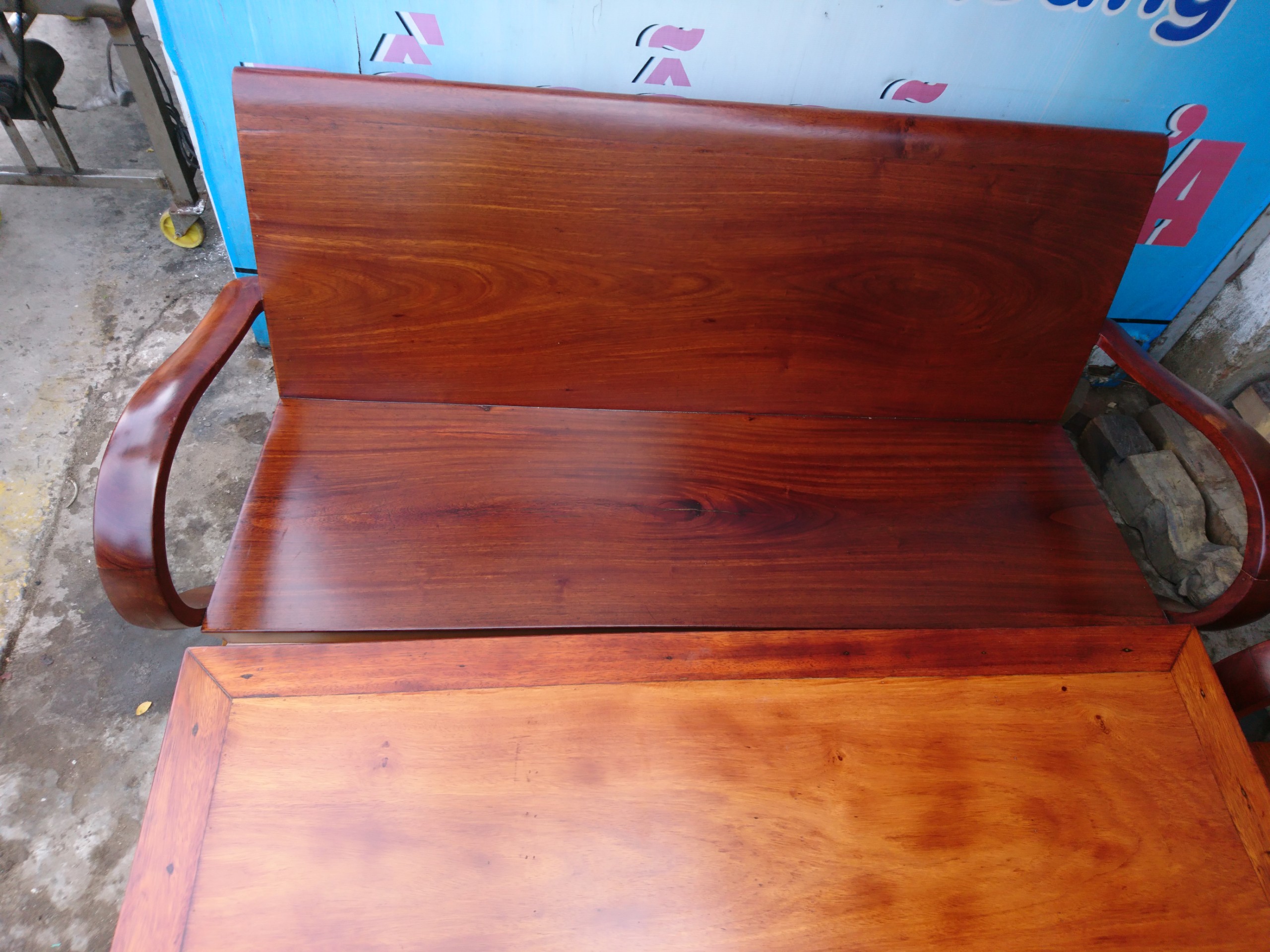 salon thùng salon thùng