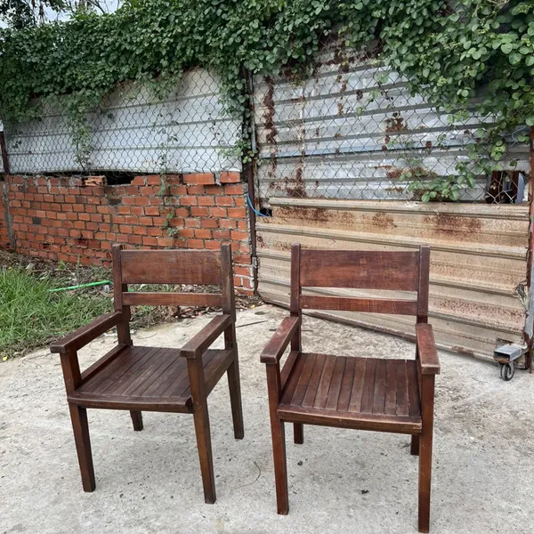 Bộ bàn ăn 4 ghế gỗ tự nhiên - Chất lượng cho không gian thu hút