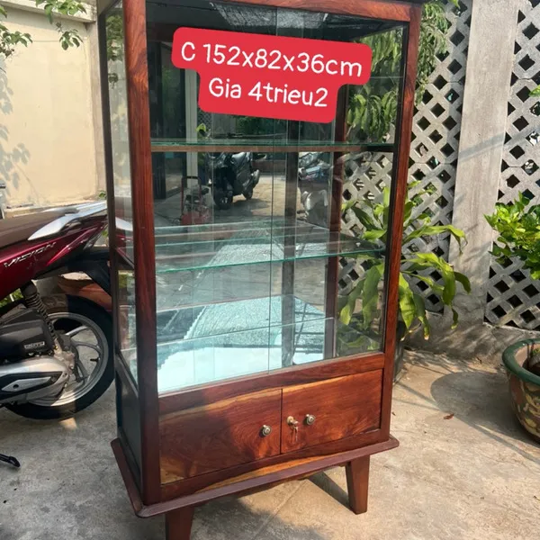 Tủ ly gỗ cũ gỗ Cẩm Lai - Khám phá vẻ đẹp độc đáo của sản phẩm