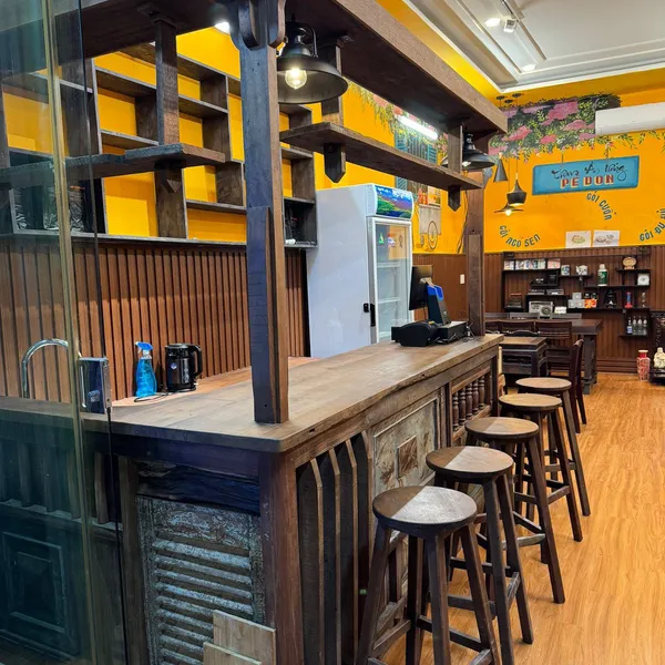 Ghế Quầy Bar Gỗ – Lựa Chọn Hoàn Hảo Cho Không Gian Sang Trọng