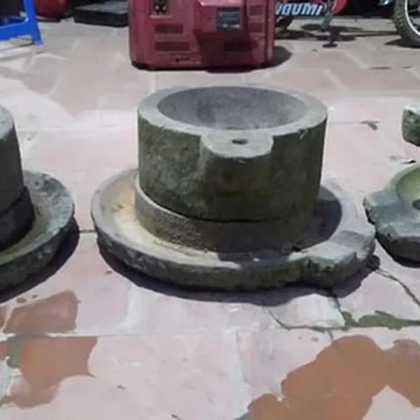 Cối xay bột bằng đá ngày xưa