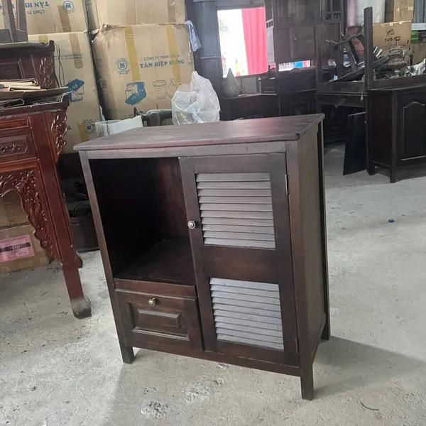 Tủ gỗ dầu xưa