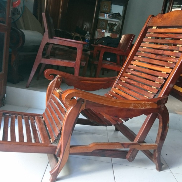 Giá ghế gỗ nằm thư giãn thiết kế thông minh