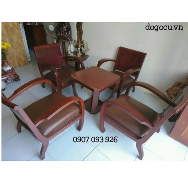 Salon chân chó bằng gỗ Nu xưa siêu độc lạ, hiếm có