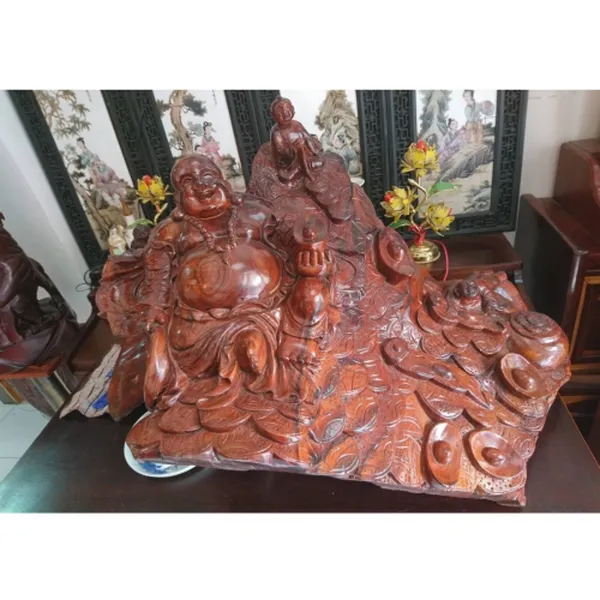 Tượng di lặc gỗ cẩm lai nguyên khối hiếm có