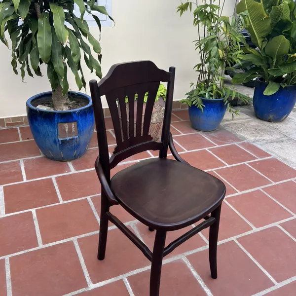 Bàn làm việc gỗ kiểu xưa