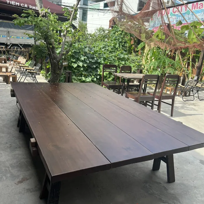 Sập gỗ cũ gỗ Chò Chỉ chiều cao 64cm, chiều dài 239cm và chiều rộng 156cm xu hướng trang trí được yêu thích nhất