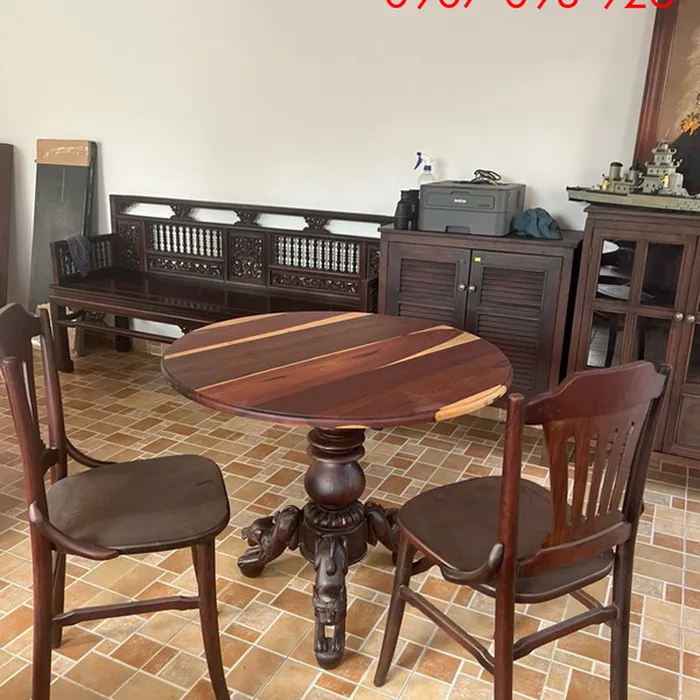 Bàn tròn chân sư tử - Thiết kế tiện nghi mang tới không gian đẳng cấp