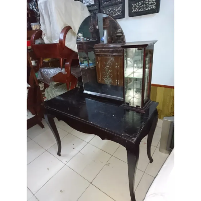 Bàn trang điểm cũ giá rẻ